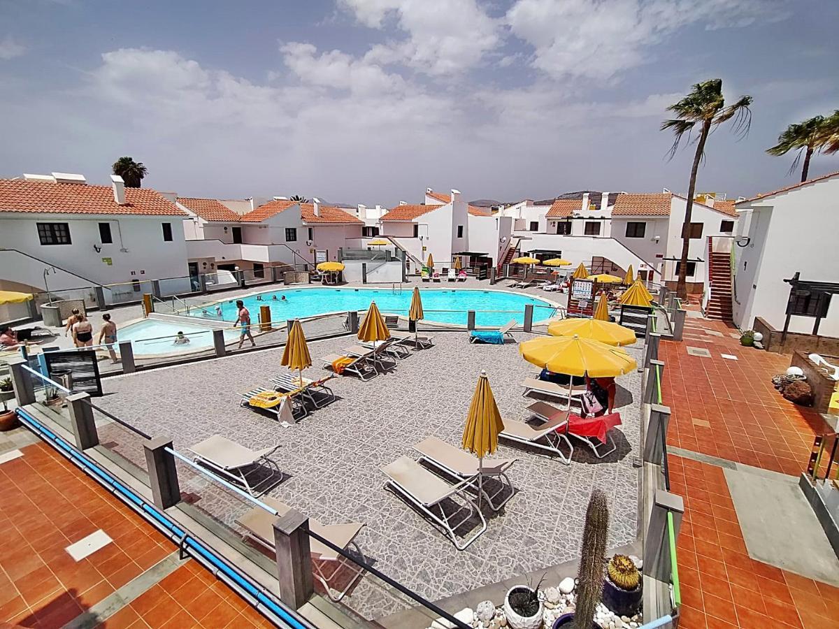 Apartamento Villa Florida Caleta 科斯塔卡莱塔 外观 照片