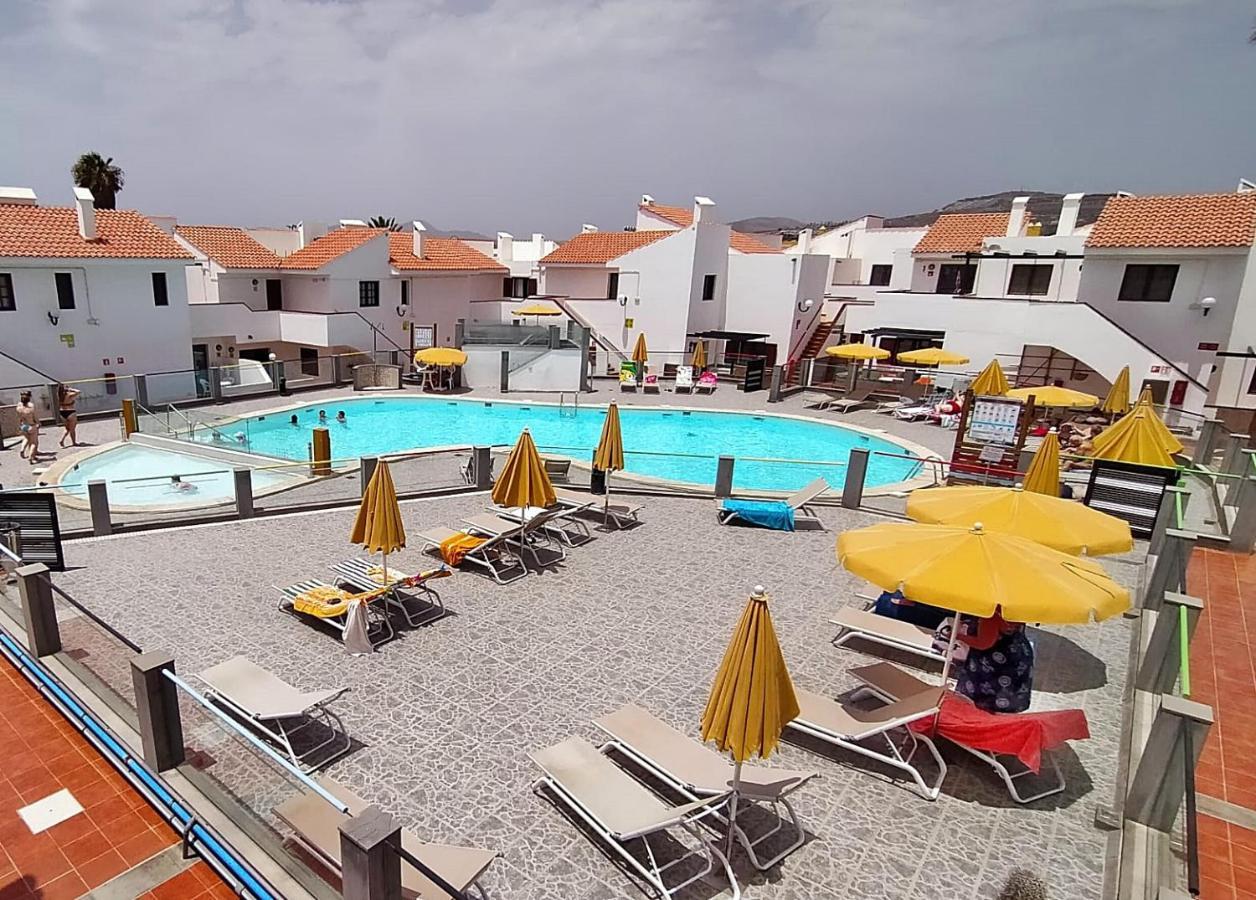 Apartamento Villa Florida Caleta 科斯塔卡莱塔 外观 照片