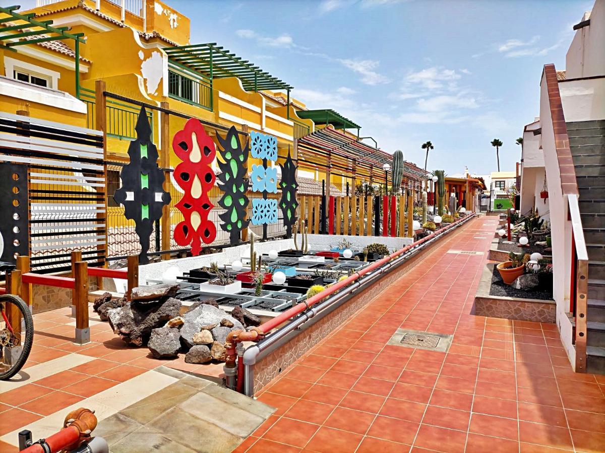 Apartamento Villa Florida Caleta 科斯塔卡莱塔 外观 照片
